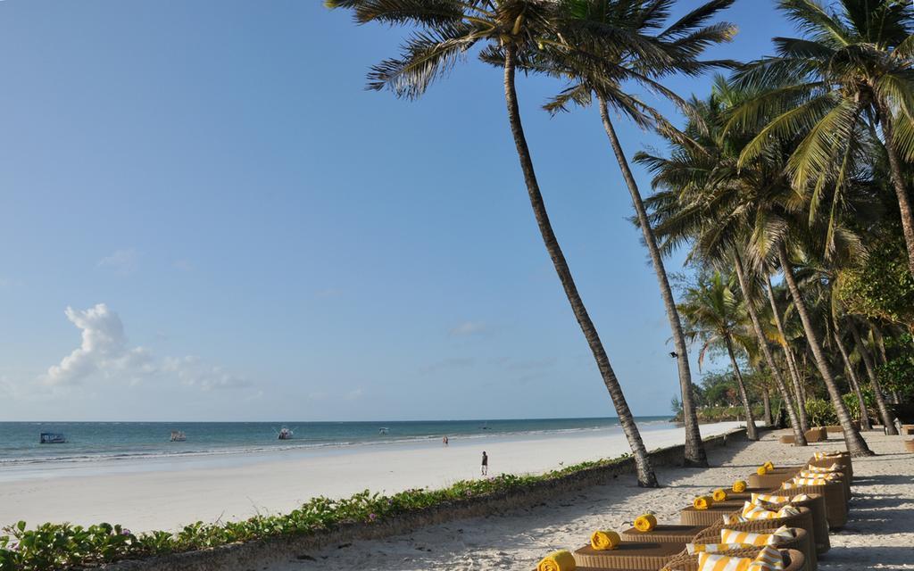 Ocean Village Club (Adults Only) Diani Beach Eksteriør bilde