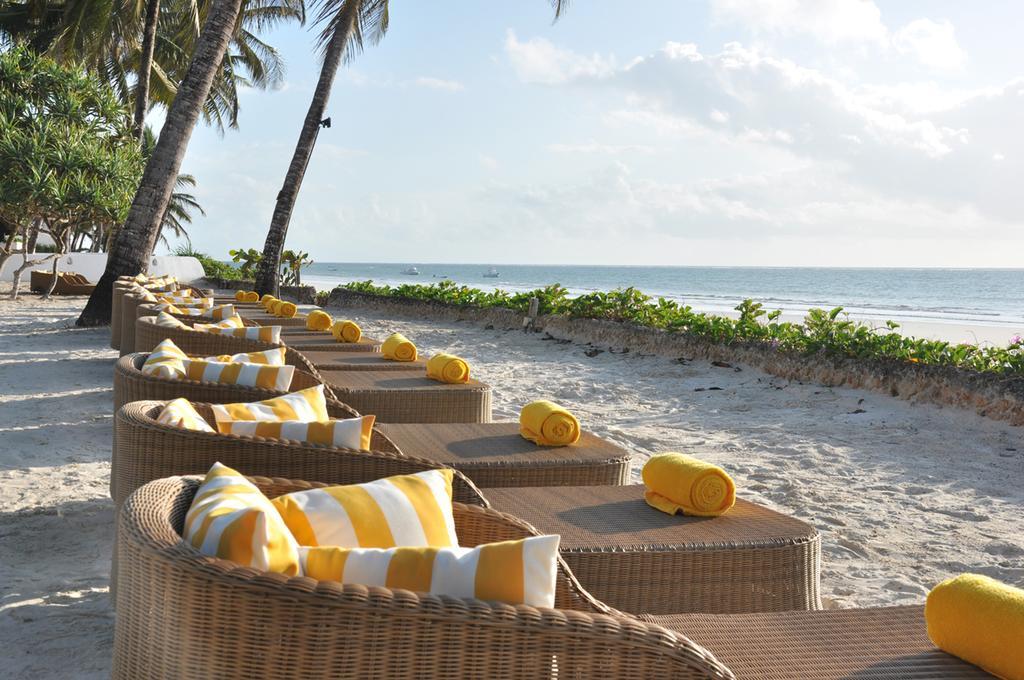 Ocean Village Club (Adults Only) Diani Beach Eksteriør bilde
