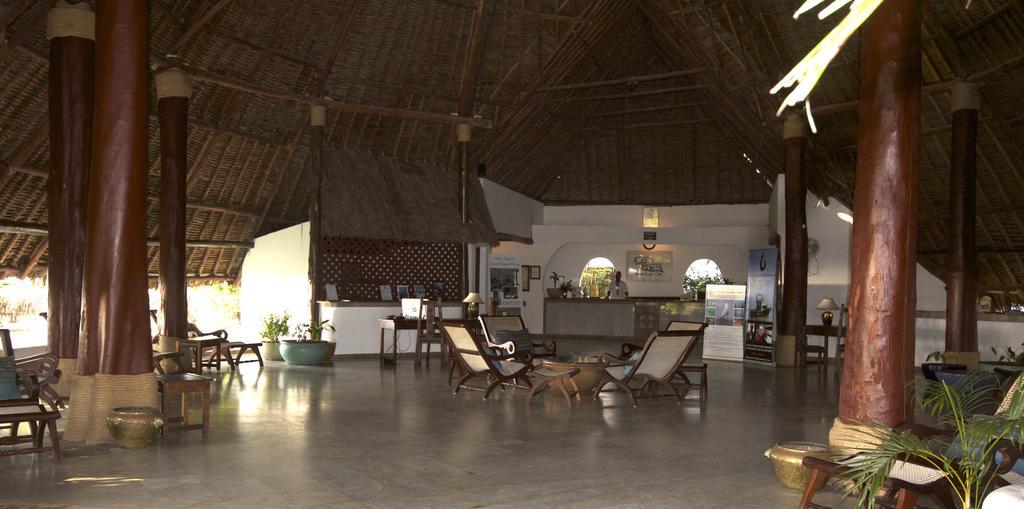 Ocean Village Club (Adults Only) Diani Beach Eksteriør bilde